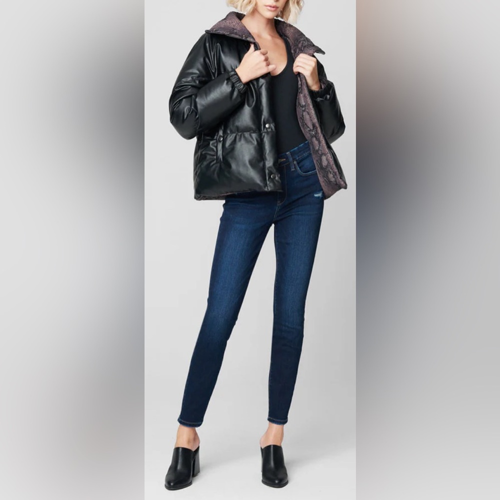 NWT- BlankNYC- Between the Line- Reversible Puffer Jacket- Size L - Picture 4 of 7